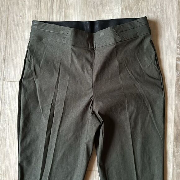 Kim Rogers Gray Pull On Tummy Control Cropped Pants Size 8 - Picture 2 of 6